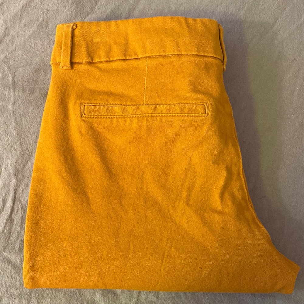 Old navy pixie ankle pants- size 2- mustard yellow